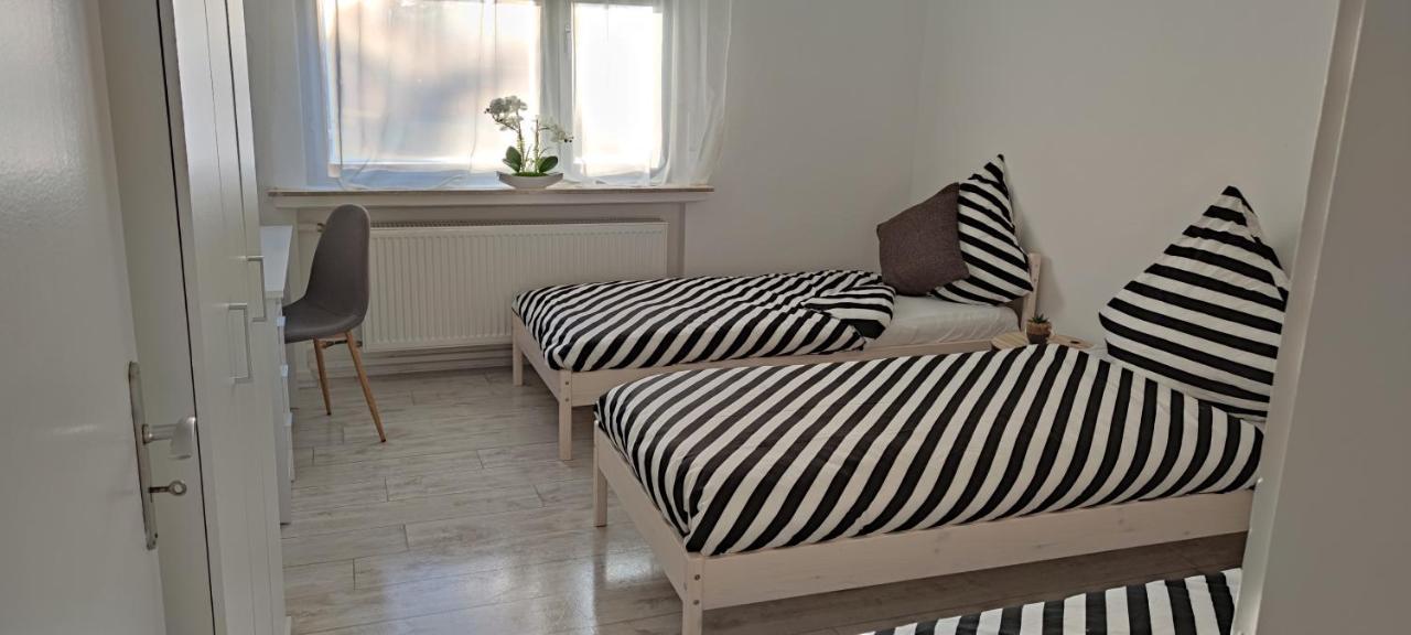 Schoene Und Optimal Gelegene Wohnung Weisskirchen المظهر الخارجي الصورة