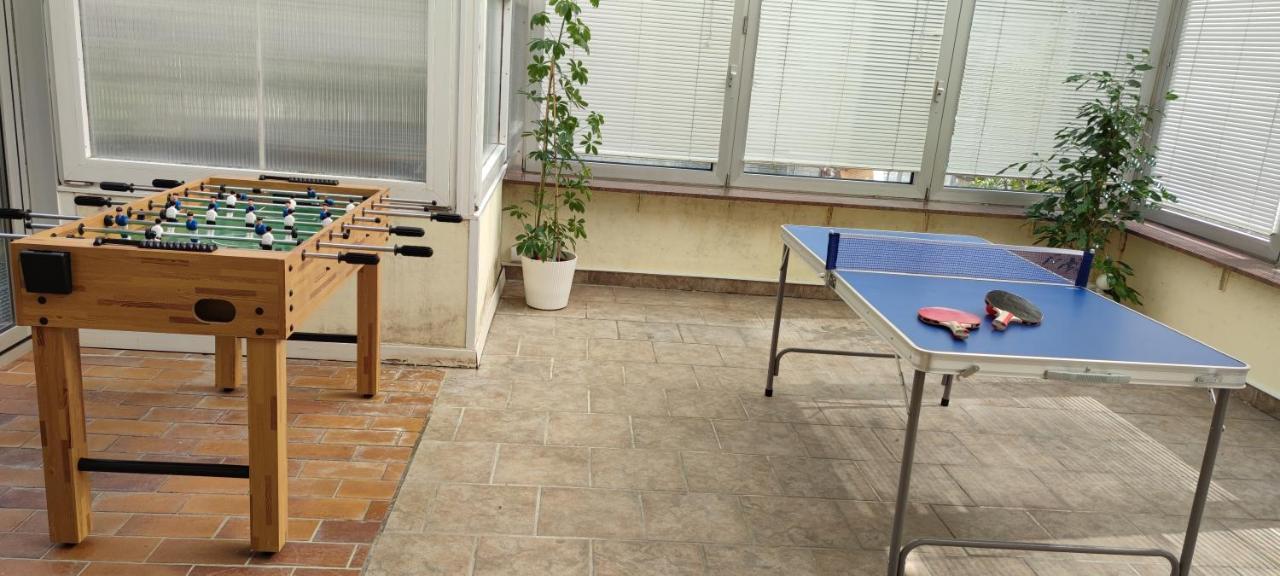 Schoene Und Optimal Gelegene Wohnung Weisskirchen المظهر الخارجي الصورة